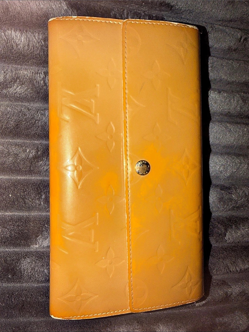 Louis Vuitton Monogram Vernis Sarah Wallet Orange